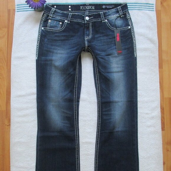 New ROCK & ROLL Cowgirl Jeans Size 33 Low Rise Dark Blue Bootcut Denim - Picture 4 of 12